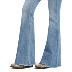 Women's Ariat R.E.A.L. Perfect Rise Regina Flare Jean #10040503 -Cowgirl Fit Sales Store 587f73d6ca0dcd78e1153f91c3113463