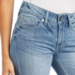 Women's Ariat R.E.A.L. Perfect Rise Regina Flare Jean #10040503 -Cowgirl Fit Sales Store 71ed6e32ff685f9cd9071371ad6424fa