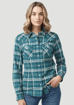 Women's Wrangler Snap Front Shirt #112321389